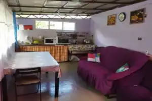 Uyutnyy, letniy, otdelnyy dom, peschanoemore v chetyryoh minutah hodby, Cottage, Primorsko-Akhtarsk