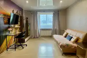 Odnokomnatnaya lyuks klassa v rayone DK Metallurgov Apartments