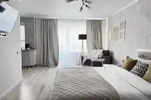 Sovremennaya studiya v tihom rayone, otlichnyy remont Apartments, Vyaz'ma