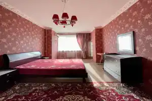 2h komnatnaya studiya v tsentre Apartments, Shymkent