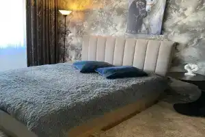Uyutno, komfortno i bystroe zaselenie. Kto tsenit chistotu uyut - eto k nam Apartments, Mariupol