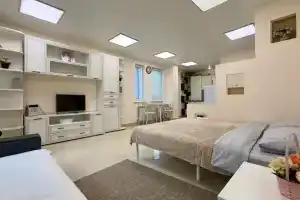 Studiya Apartments