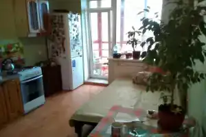 Na Shosse v Lavriki 83 Hostel