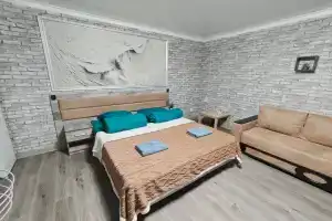 Uyutnaya studiya v tsentre goroda (no11) Apartments, Shakhty