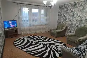 2-komnatnaya Apartments