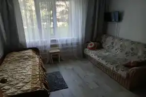 Komnata v kvartire s hozyaykoy Apartments, Yarovoye