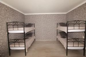 Chetyryohmestnyy nomer Apartments, Timashyovsk