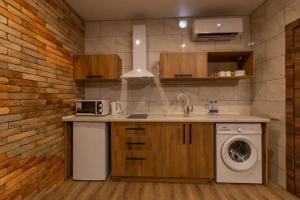 Apartamenty apartament, Alakhadzi