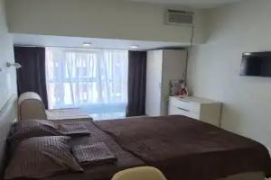 Apartamenty s vidom na more v samom tsentre, Lazarevskoye