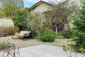 Uyutnyy zagorodnyy dom s krasivoy mangal zonoy Cottage, Toudovoye
