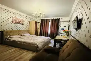 Studiya Apartments, Izbarbash