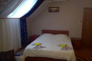 Dvuhmestnyy nomer s 1 krovatyu povyshennoy komfortnosti Apartments, Stary Oskol