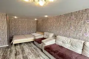 v rayone Universama 2 Apartments