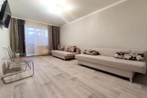 Shikarnaya v tsentre Apartments