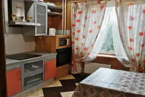 2-komnatnaya Apartments, Zheleznodorozhnyy