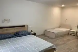 1-komnatnaya Apartments, Dankov