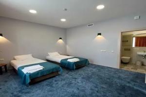Chetyryohmestnyy nomer Uluchshennyy Apartments, Nizhniy Tagil