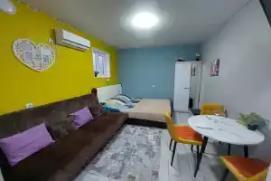 Studiya no1, na 1 etazhe, do 2vzr+1 reb Apartments, Yeysk