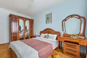 Welcome Home na Vernadskogo Apartments, Moscow