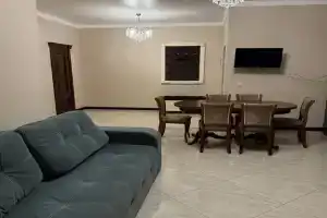 Studiya 60m s vidom na gory Apartments, Nalchik