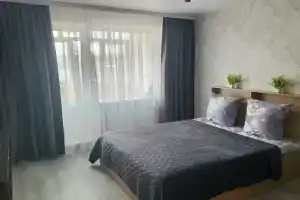 Uyutnaya, svetla, teplaya Apartments