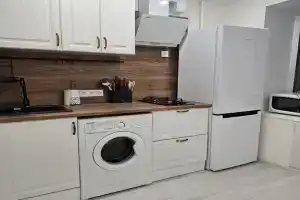 Uyutnaya v tsentre goroda s vidom na more Apartments, Kandalaksha