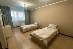Prostornaya v tsentre goroda Apartments, Korolyov
