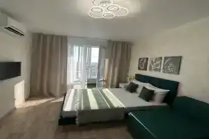 Uyutnaya v novom ZhK vozle aeroporta Novosibirska Apartments, Ob'