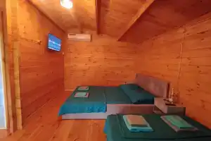 Uyutnyy kottedzh v Alahadzy Cottage, Alakhadzi