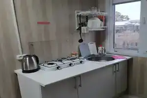 Otdelnostoyashchiy domik vmestimostyu 4 cheloveka Cottage, Yarovoye