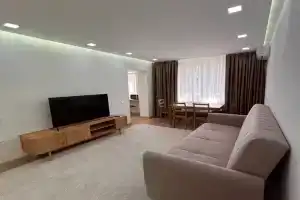 3-komnatnaya Apartments, Shymkent