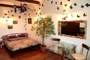 1-komnatnaya Apartments