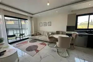Apartamenty na beregu Sredizemnogo morya, Alanya