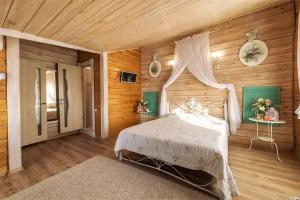 Dvuhmestnyy nomer s 1 krovatyu lyuks Apartments