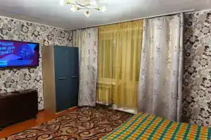 Uyutnaya v spalnom rayone goroda Apartments