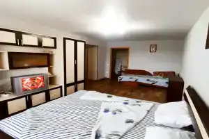 5 razdelnyh spalnyh mest Apartments