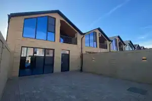 Dom u morya so vsemi udobstvami Cottage, Izbarbash