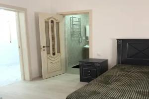 Dvuhmestnyy nomer s 1 krovatyu standart Apartments, Novyjj Afon
