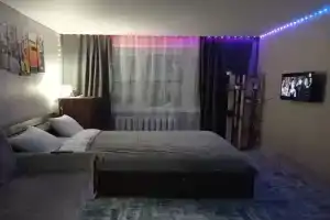 Ochen uyutnaya v tsentre goroda Apartments, Otradnoye