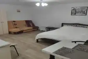 1-kv, ul. Universitetskaya 76 Apartments, Donetsk