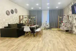 Vostochnyy Cottage, Tobol'sk