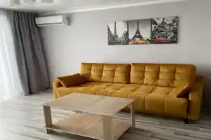 Apartment on Volodarskogo 27, Orenburg