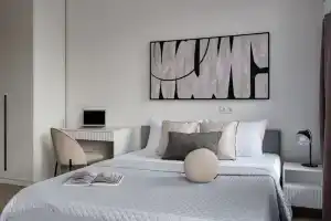 Svetlaya studiya v ZhK Prigorod LesnoeMisaylovo Apartments, Misailova