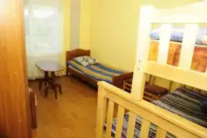 Semeynyy nomer standart s vidom na gory Apartments