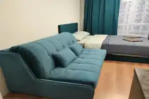 Uyutnaya studiya ryadom s metro Solntsevo Apartments, Peredelkino