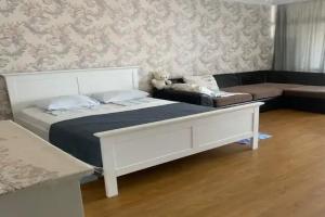 Semeynyy nomer uluchshennyy Apartments, Adler