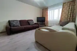Uyutnye apartamenty v novom dome, Muravlenko