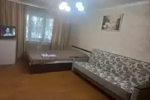 2-komnatnaya Apartments