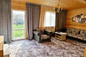 Klassnyy uyutnyy dom ryadom s Piterom i ozerami, otdyhayte s komfortom Cottage, Krasnoye Selo