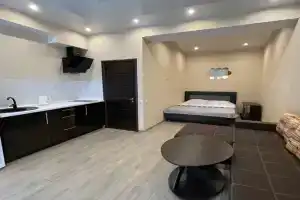 Zhar ptitsa Hotel